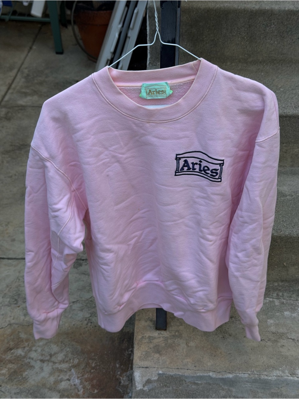 Aries Women's Pink Crewneck Sweatshirt